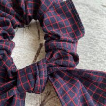 Scrunchies lavet ud af Fanø klude (tørklæde)