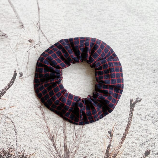 Scrunchies lavet ud af Fanø klude (tørklæde)