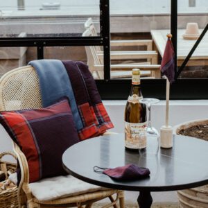 Bordflag - med rav afslutning